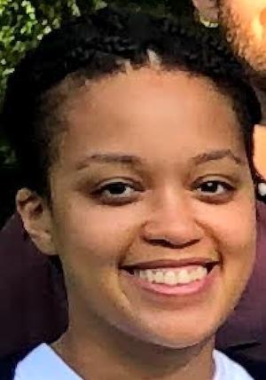 Headshot of Maria Muniz